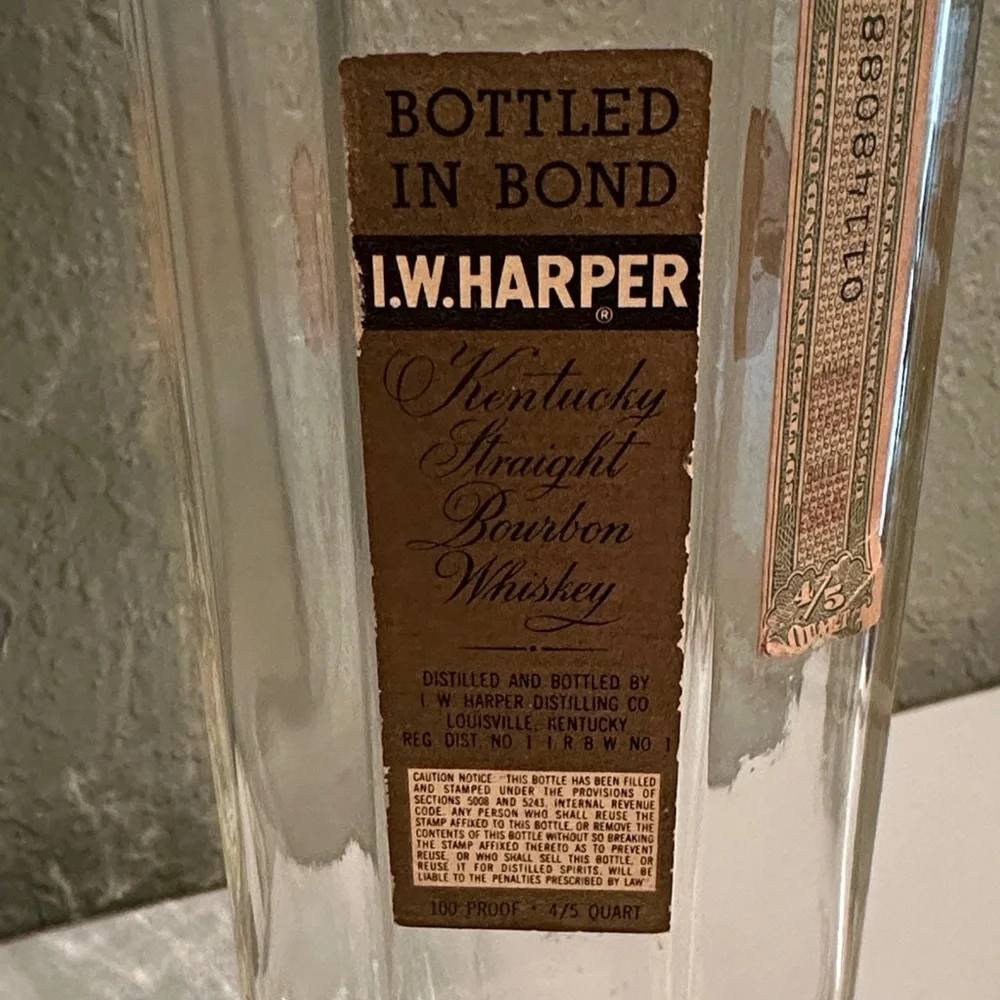 1950’s I.W. Harper Kentucky Bourbon Whiskey Octagonal Shaker Bottle W/All Labels